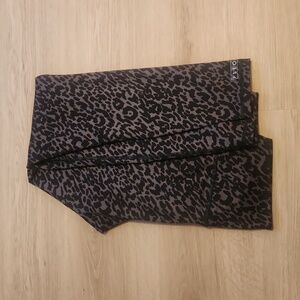 Large fleo leggings. Go go 25"